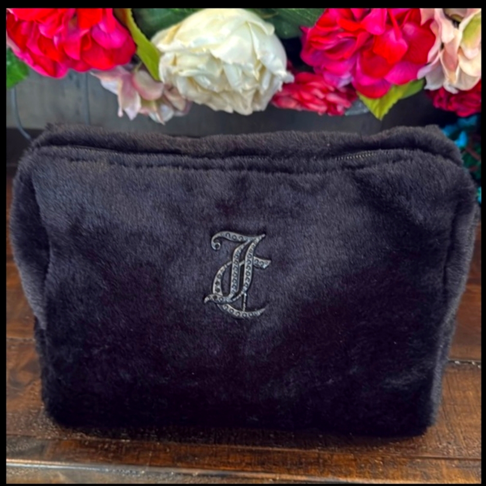 (EUC) Juicy Couture Black Faux Fur Travel & Cosmetics Clutch Bag (EUC)